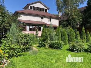 Дом 240м², 3-этажный, участок 11 сот.