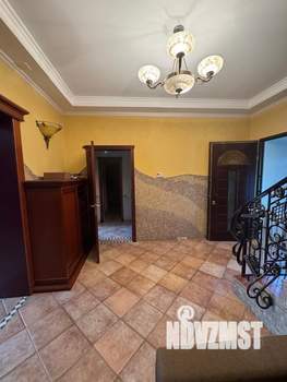 Коттедж 330м², 2-этажный, участок 20 сот.