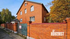 Дом 360м², 4-этажный, участок 10 сот.