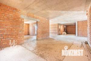 Коттедж 1000м², 4-этажный, участок 20 сот.