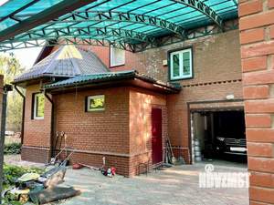 Дом 353м², 3-этажный, участок 8 сот.