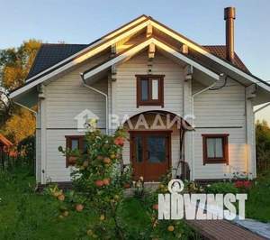 Дом 274м², 2-этажный, участок 15 сот.