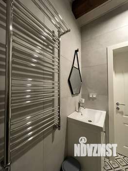 Дом 500м², 4-этажный, участок 9 сот.