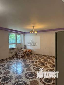 Дом 260м², 3-этажный, участок 10 сот.