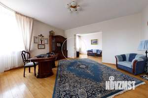 Дом 661м², 4-этажный, участок 24 сот.