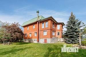 Дом 412м², 3-этажный, участок 14 сот.