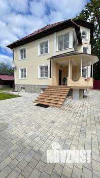 Коттедж 360м², 3-этажный, участок 10 сот.