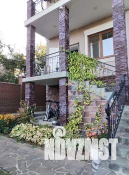 Дом 460м², 4-этажный, участок 9 сот.