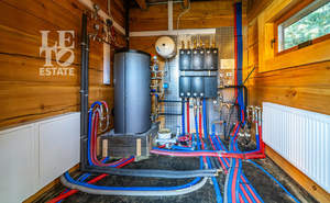 Дом 1106м², 3-этажный, участок 31 сот.