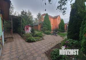 Дом 240м², 3-этажный, участок 10 сот.