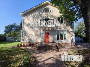 Таунхаус 295м², 4-этажный, участок 5 сот.