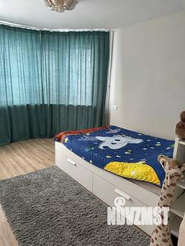 Дом 397м², 3-этажный, участок 12 сот.