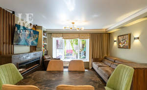 Дом 220м², 5-этажный, участок 2 сот.