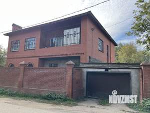 Дом 211м², 2-этажный, участок 10 сот.