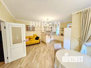 Таунхаус 295м², 4-этажный, участок 5 сот.