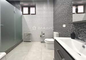 Дом 484м², 4-этажный, участок 6 сот.