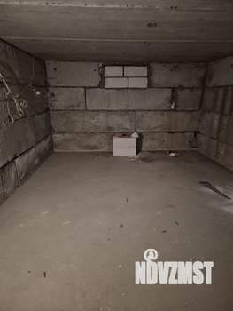 Дом 250м², 3-этажный, участок 13 сот.