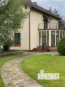 Дом 312м², 3-этажный, участок 24 сот.