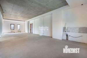 Дом 840м², 2-этажный, участок 43 сот.