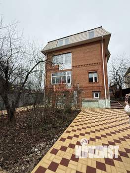 Дом 402м², 4-этажный, участок 20 сот.