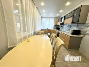 Дом 220м², 2-этажный, участок 9 сот.