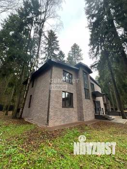 Дом 285м², 2-этажный, участок 11 сот.