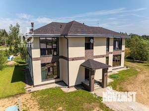 Дом 439м², 3-этажный, участок 24 сот.