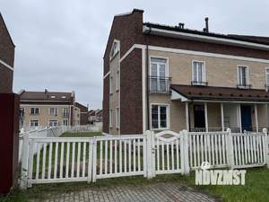 Таунхаус 172м², 3-этажный, участок 4 сот.