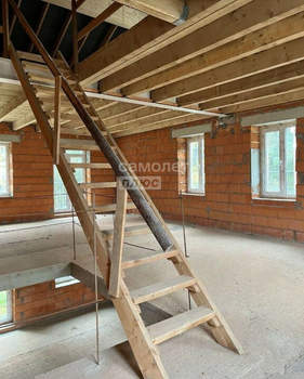 Дом 192м², 3-этажный, участок 7 сот.