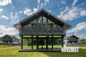 Дом 251м², 2-этажный, участок 12 сот.