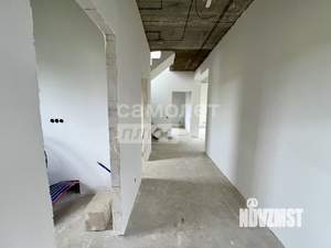 Дом 198м², 2-этажный, участок 10 сот.