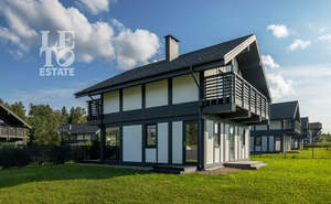 Дом 174м², 2-этажный, участок 7 сот.