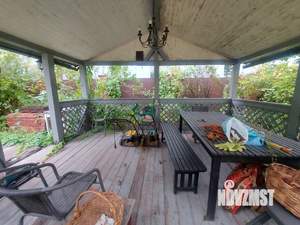 Дом 305м², 2-этажный, участок 15 сот.