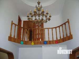 Коттедж 400м², 4-этажный, участок 17 сот.