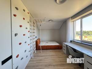 Дом 205м², 2-этажный, участок 6 сот.