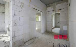 Дом 218м², 2-этажный, участок 9 сот.