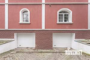 Коттедж 1000м², 3-этажный, участок 23 сот.