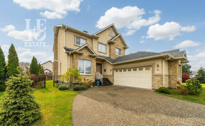 Дом 370м², 3-этажный, участок 9 сот.