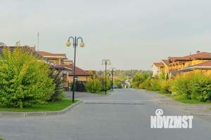 Дом 210м², 2-этажный, участок 13 сот.