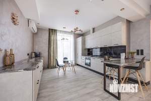 Дом 448м², 2-этажный, участок 16 сот.