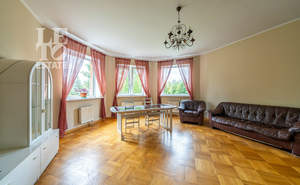 Дом 234м², 2-этажный, участок 15 сот.