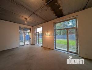 Дом 220м², 2-этажный, участок 8 сот.