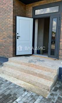 Дом 209м², 2-этажный, участок 6 сот.