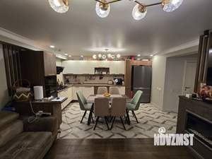 Дом 220м², 4-этажный, участок 2 сот.