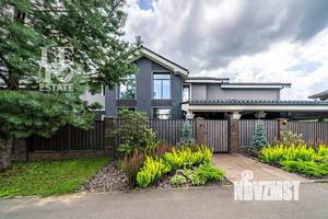 Дом 1100м², 2-этажный, участок 20 сот.