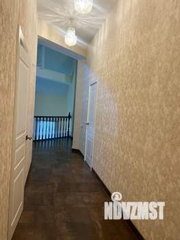 Коттедж 366м², 2-этажный, участок 10 сот.