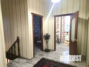 Дом 186м², 2-этажный, участок 10 сот.