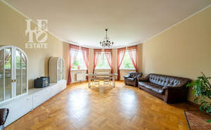 Дом 234м², 2-этажный, участок 15 сот.