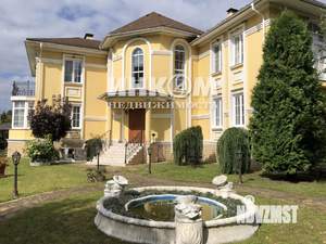 Дом 600м², 2-этажный, участок 10 сот.