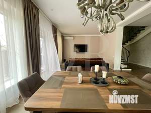 Дом 151м², 2-этажный, участок 6 сот.